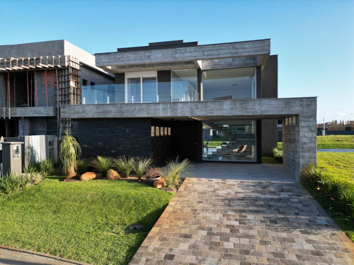 Casa em Condomínio 4 dormitórios para venda, Xangri-lá em Xangri-lá | Ref.: 15604