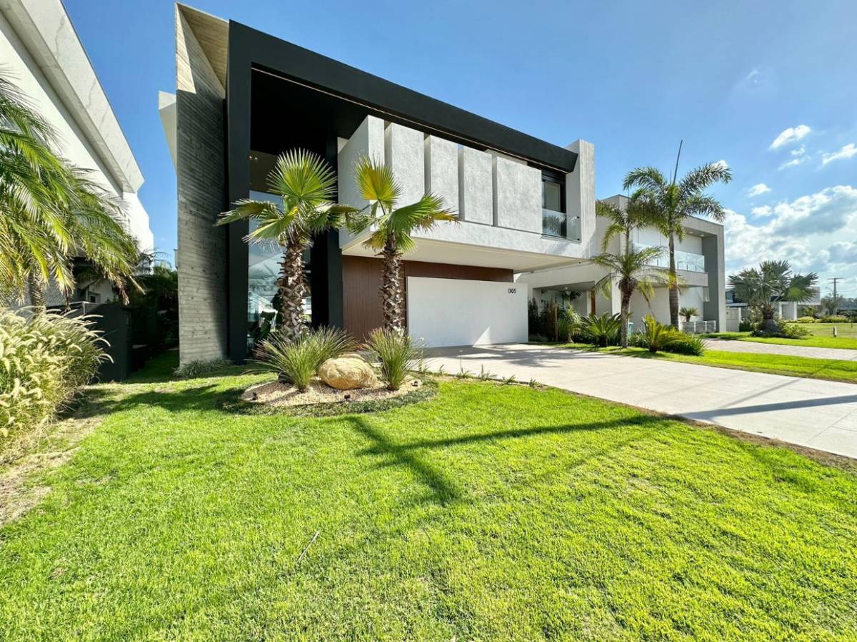 Casa em Condomínio 6 dormitórios para venda | Ref.: 15647