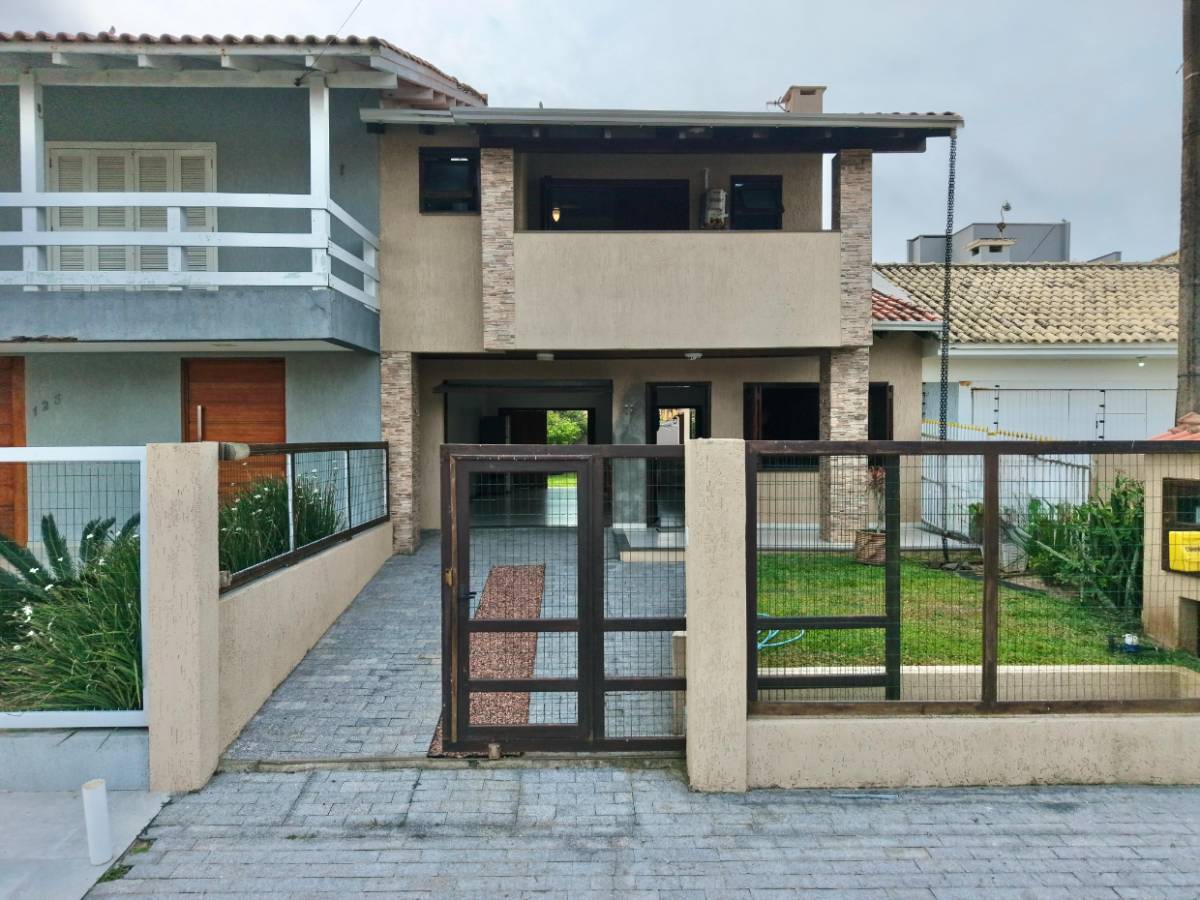 Sobrado 3 dormitórios para venda, Zona Nova em Capão da Canoa | Ref.: 17140
